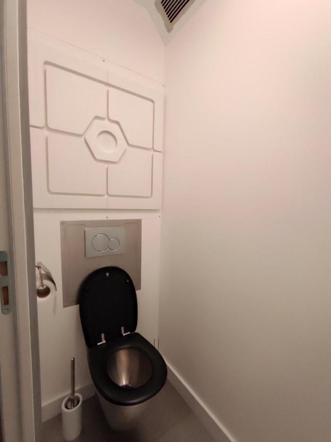 Space Lodge, Vaisseau Spatial - Jeu Type Escape Game Apartment Lisieux